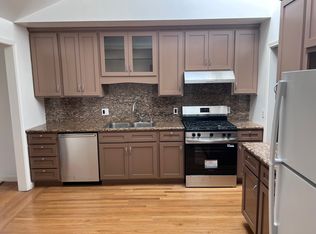 478 Gymkhana Rd, San Mateo, CA 94403