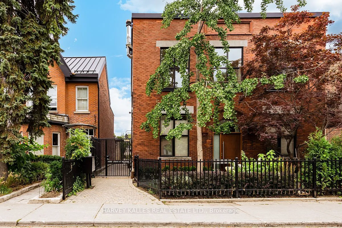 3 bed, $7,150 — Photo 1