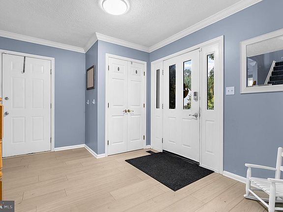 3rd image of 3306 Trellis Ln