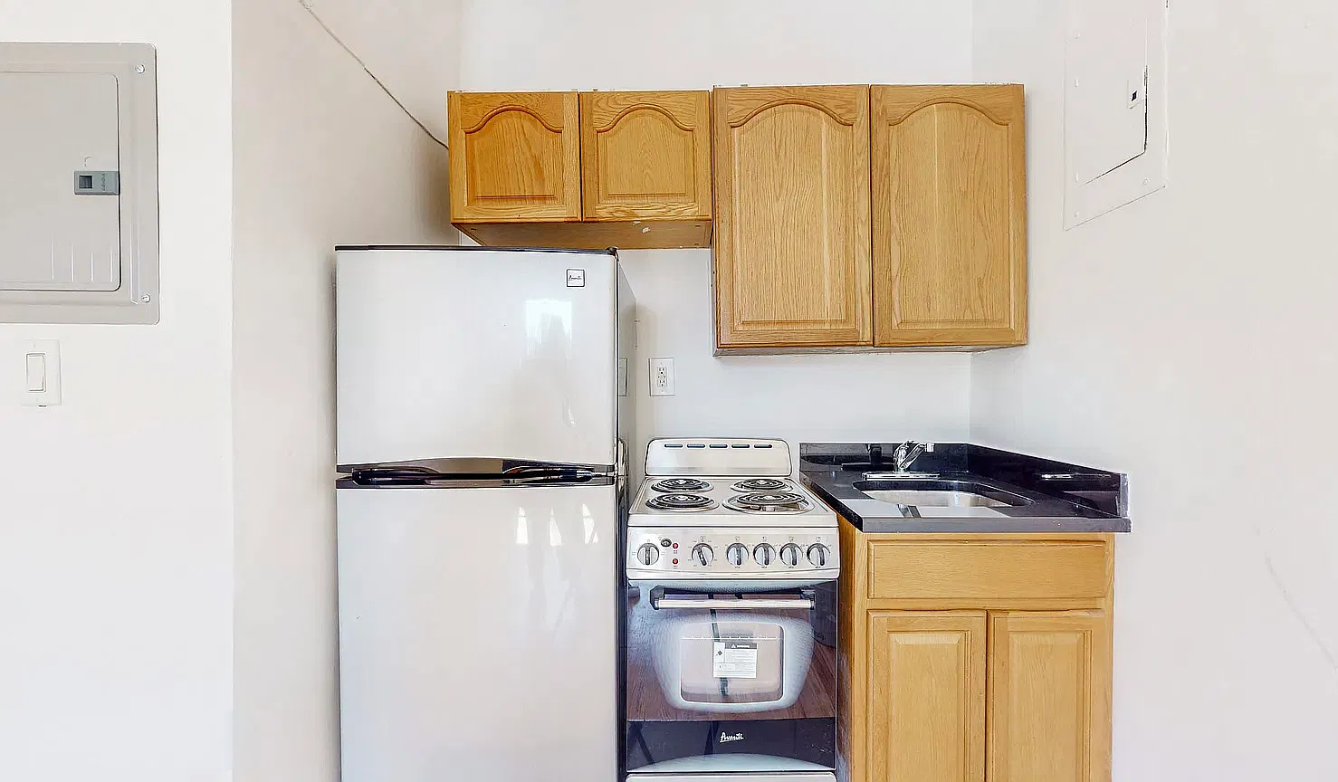 303 West 11th Street — Photo 2