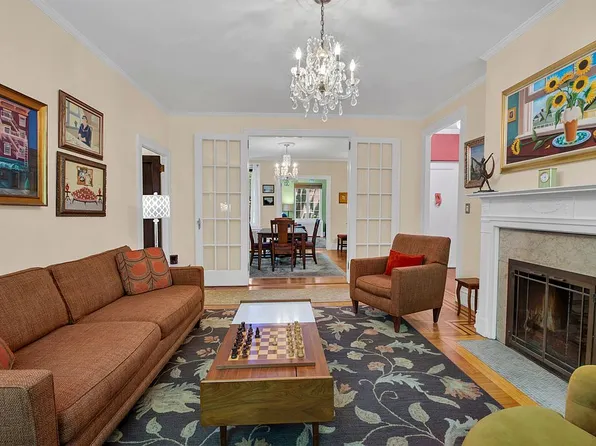 34-49 79th St APT 21, Jackson Heights, NY 11372