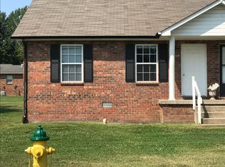 1168 Edgewood Dr, Gallatin, TN 37066