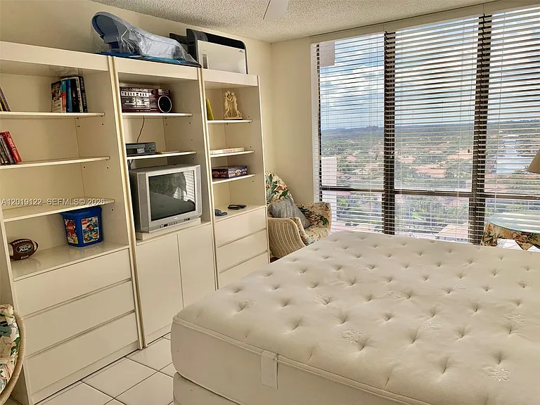 1500 S Ocean Dr #17E — Photo 25