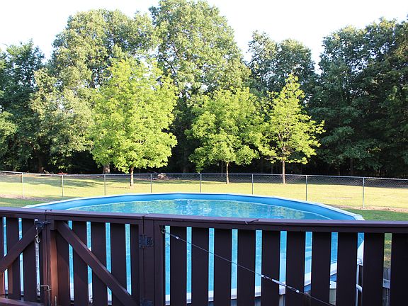Large Deck and Pool