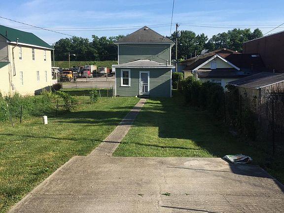 Back view; Parking area