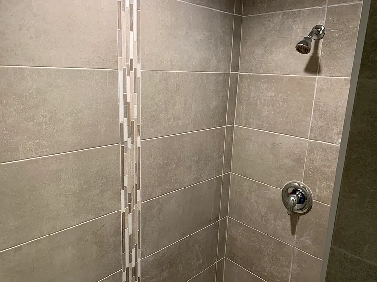 508 N 480 W — Photo 15