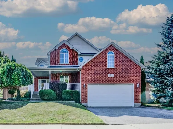 179 Bridgewater Cres, Waterloo, ON N2T 2M3