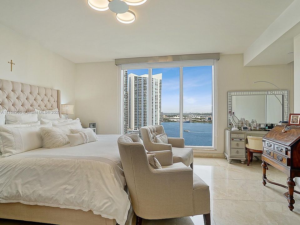 1st image of 901 Brickell Key Blvd APT 2208