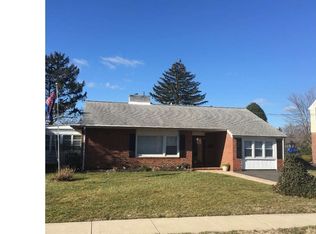 930 Salem Rd, Burlington, NJ 08016