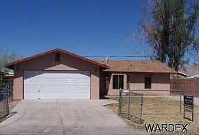 1st image of 1601 Villa Ln