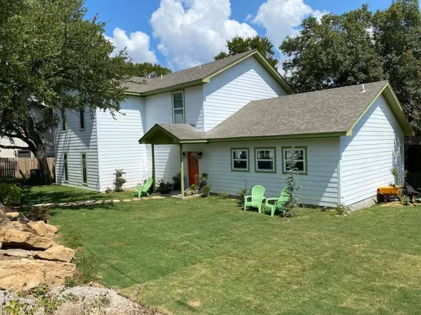8214 County Road 607, Brownwood, TX 76801