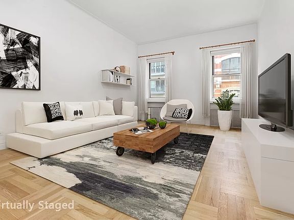 3rd image of 210 W 19th St APT 6A