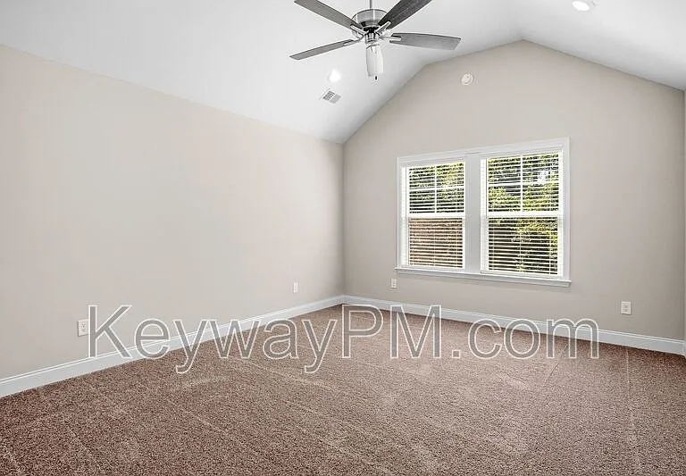 3079 Venetian Dr — Photo 11