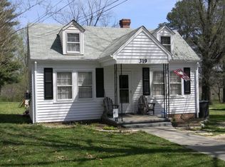 319 E 4th Ave, Kenbridge, VA 23944