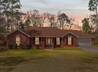 15825 Perone Creek Ln, Loxley, AL 36551