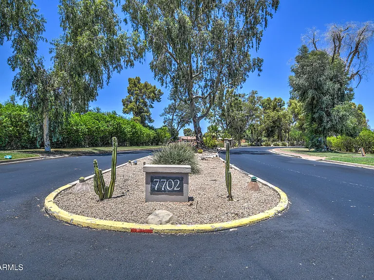7910 E Cholla St — Photo 24