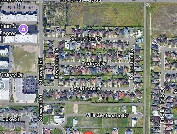 3rd image of 1612 Oak Alley Dr