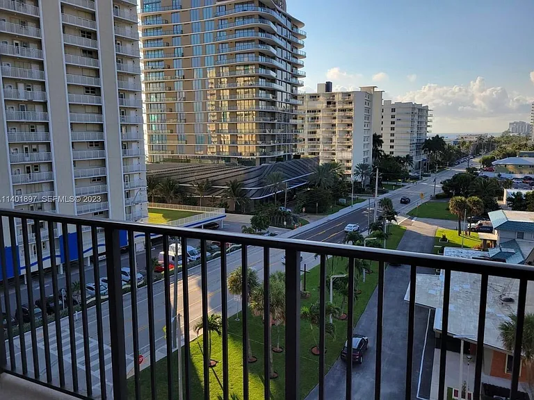 801 N Ocean Blvd #802 — Photo 19