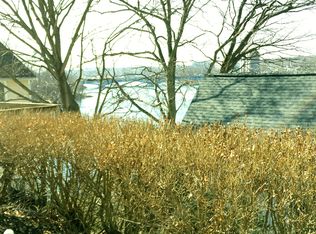 17-21 Groveridge Path, Shrewsbury, MA 01545