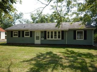 3650 Oakland Rd NE, Cedar Rapids, IA 52402