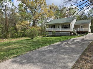 390 Charger Dr, Chatsworth, GA 30705