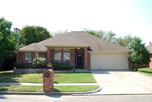 1st image of 6852 Greenleaf Dr