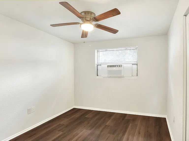 3006 Pinedale Ave — Photo 19