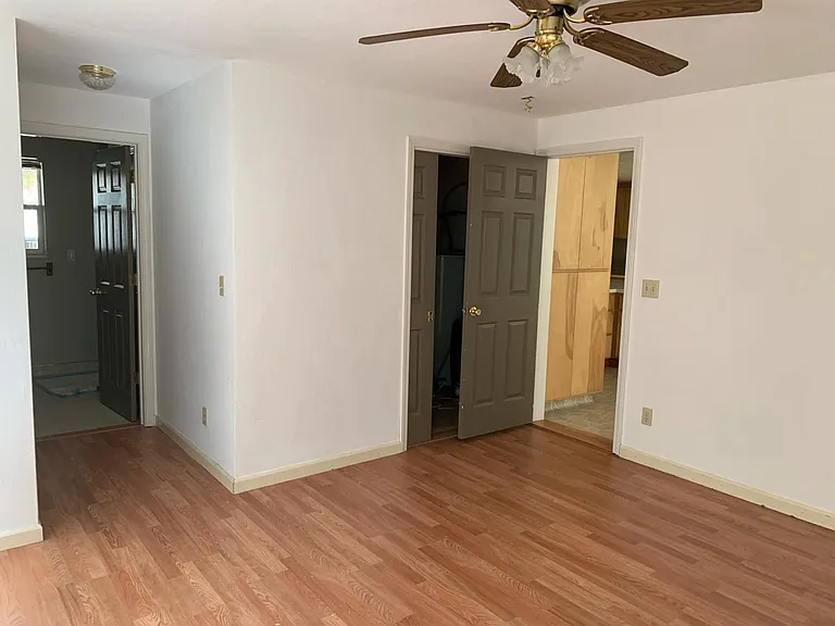 3251 Lake Ave — Photo 11