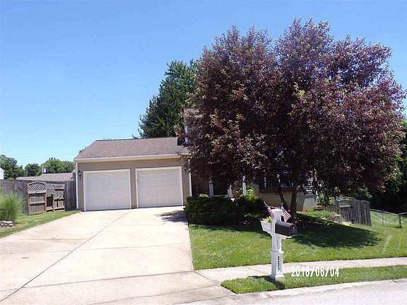 2nd image of 8370 Juniper Ln