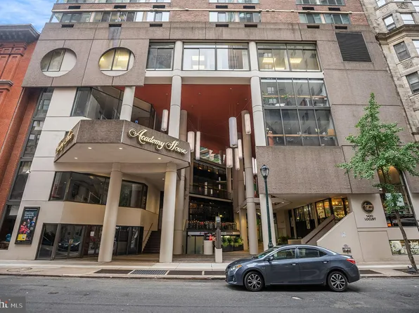 1420 Locust St APT 22A, Philadelphia, PA 19102