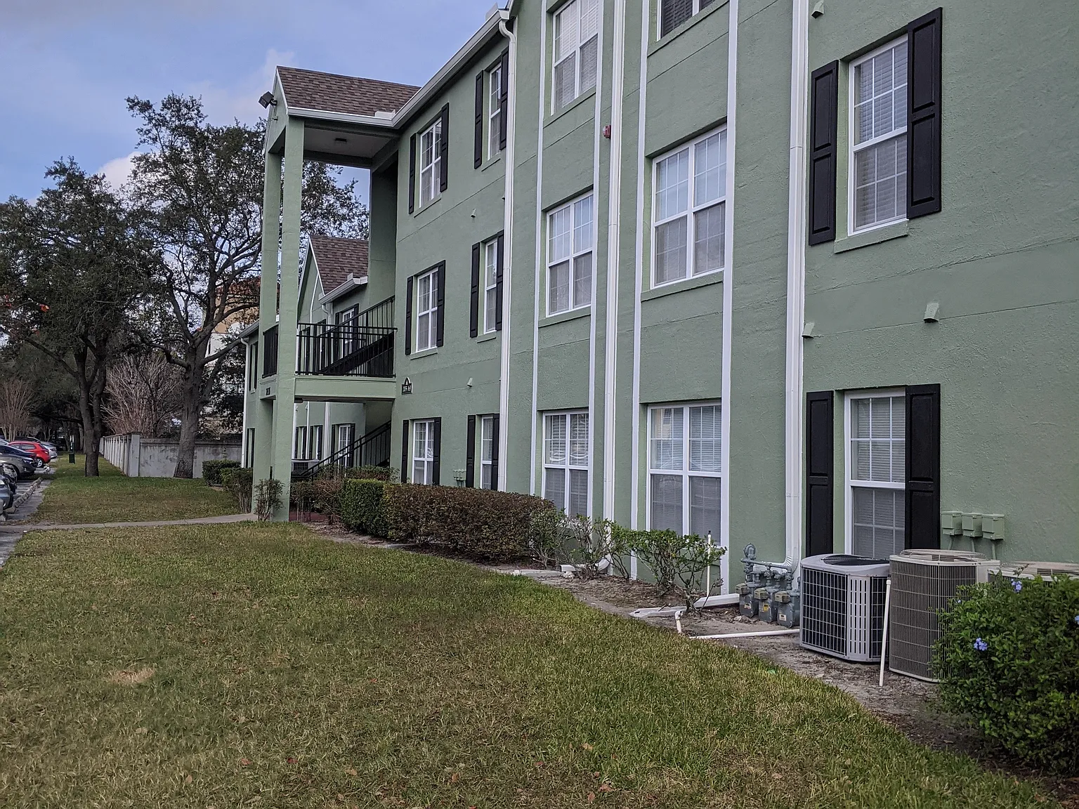 1 bed, 1.5 bath, 830 sqft, $1,450 — Photo 4