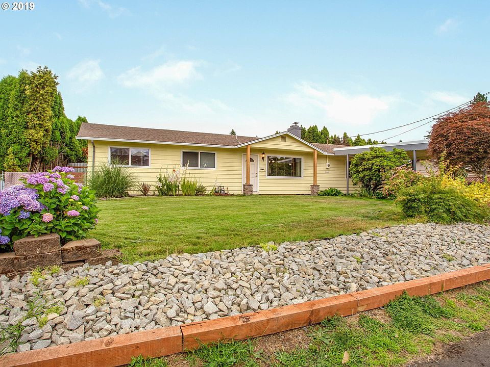 1st image of 8905 NE 39th Ave