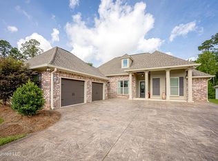 5493 Caymus Cv, Ocean Springs, MS 39564