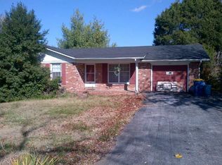 219 Springhill Ave, Bowling Green, KY 42101