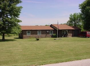 2614 E County Road 400 S, Clayton, IN 46118