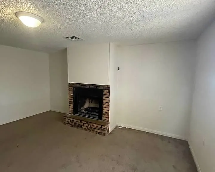 4341 San Mateo St — Photo 32