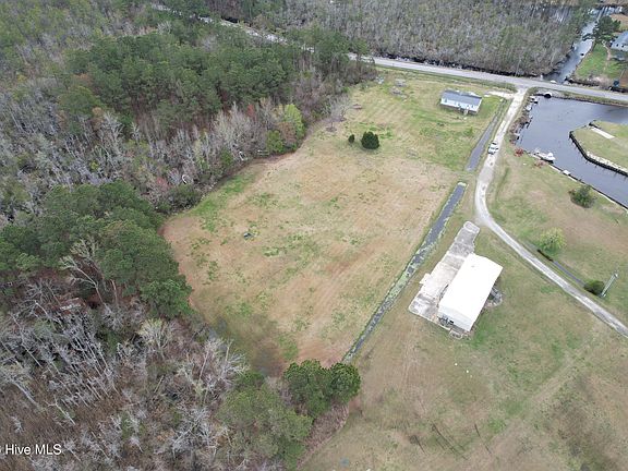 3rd image of 0 Roughton Road