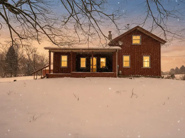 9321 S Ionia Rd, Bellevue, MI 49021