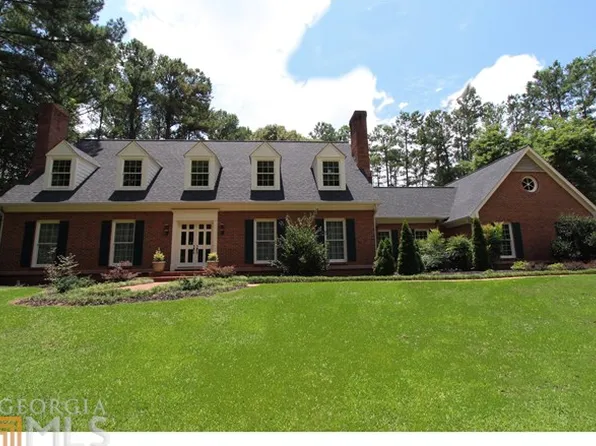 207 Camp Crk, Peachtree City, GA 30269