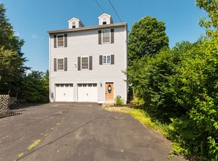 9 Liberty Ave, Danbury, CT 06810