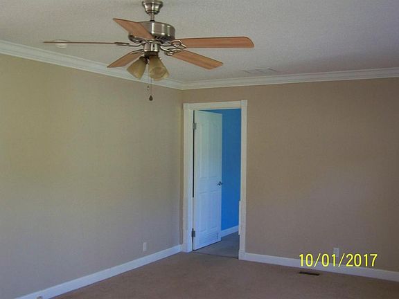 3rd image of 1789 Breckenridge Dr