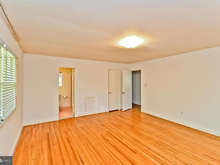 100 Mel Mara Dr — Photo 12
