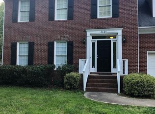 2604 Regents Park Ln, Greensboro, NC 27455