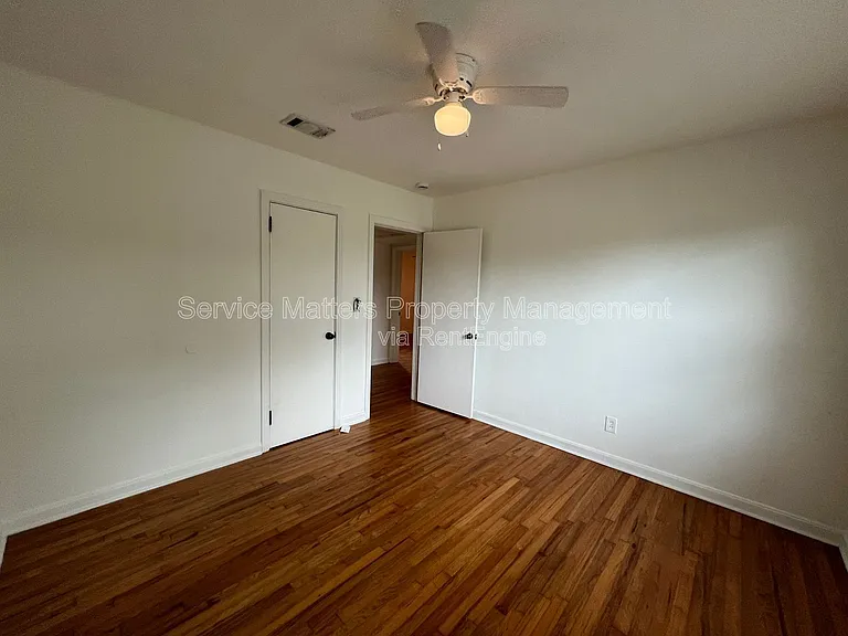 3543 Bayou Blvd — Photo 33