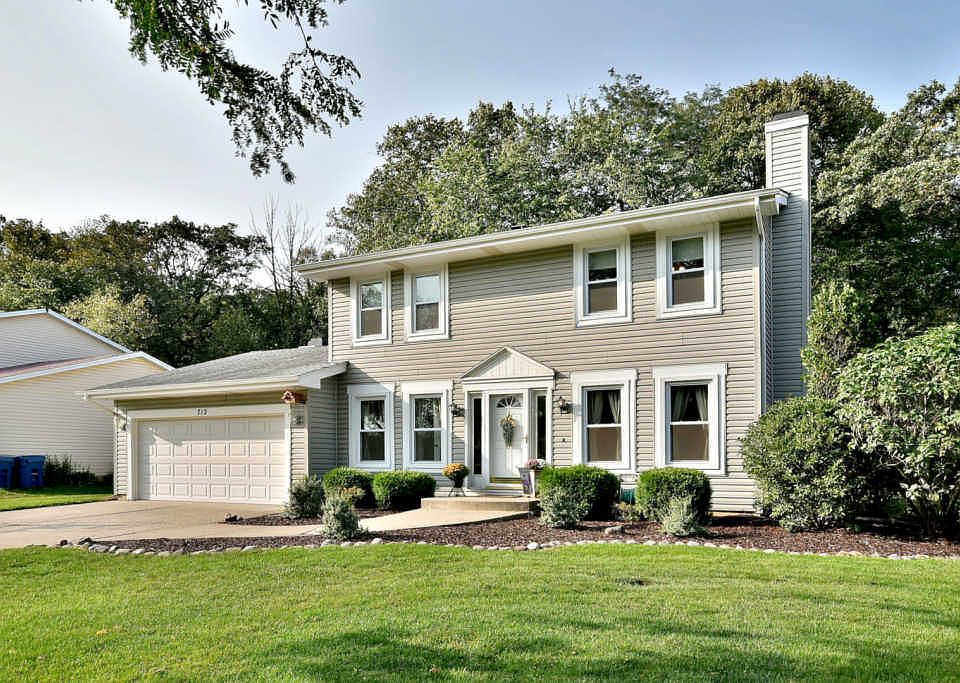 1st image of 712 Holly Dr