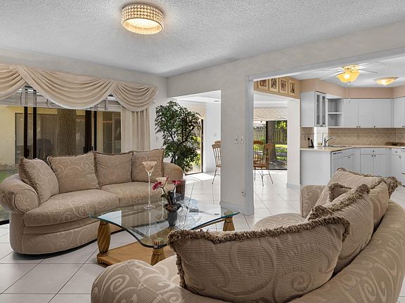 2nd image of 3404 Emerald Oaks Drive #803