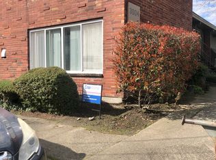 Terrace View Apartment, Seattle, WA 98115