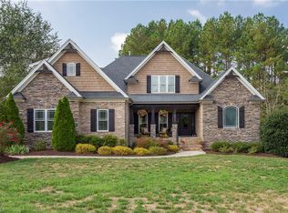 8511 Point Oak Dr, Colfax, NC 27235