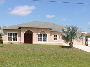 5324 Bywood St, Lehigh Acres, FL 33971