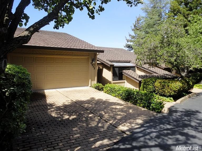 1st image of 8952 Cliffside Ln